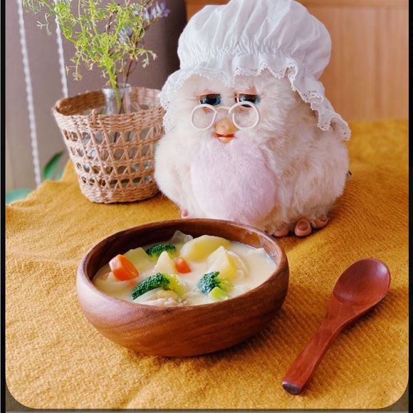 Meet your Posher, Danni - Picture 1 of 1